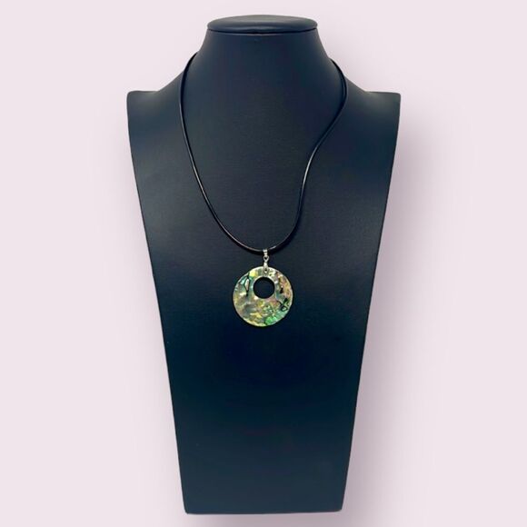 Abalone Shell Circle Pendant Necklace - Picture 1 of 7